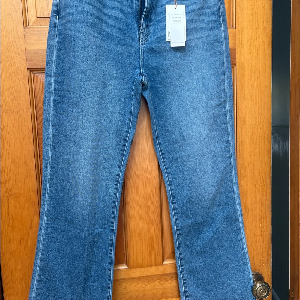 Quince NWT Bella Kick Flare jeans